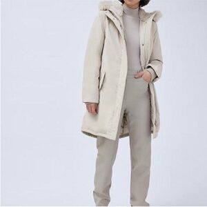 Aritzia Parka jacket